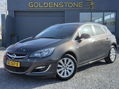 Opel Astra - 1.6 CDTi Business + 2e Eigenaar, Navi, Camera, Clima, Cruise, Dodehoek, Halfleder, 110pk,