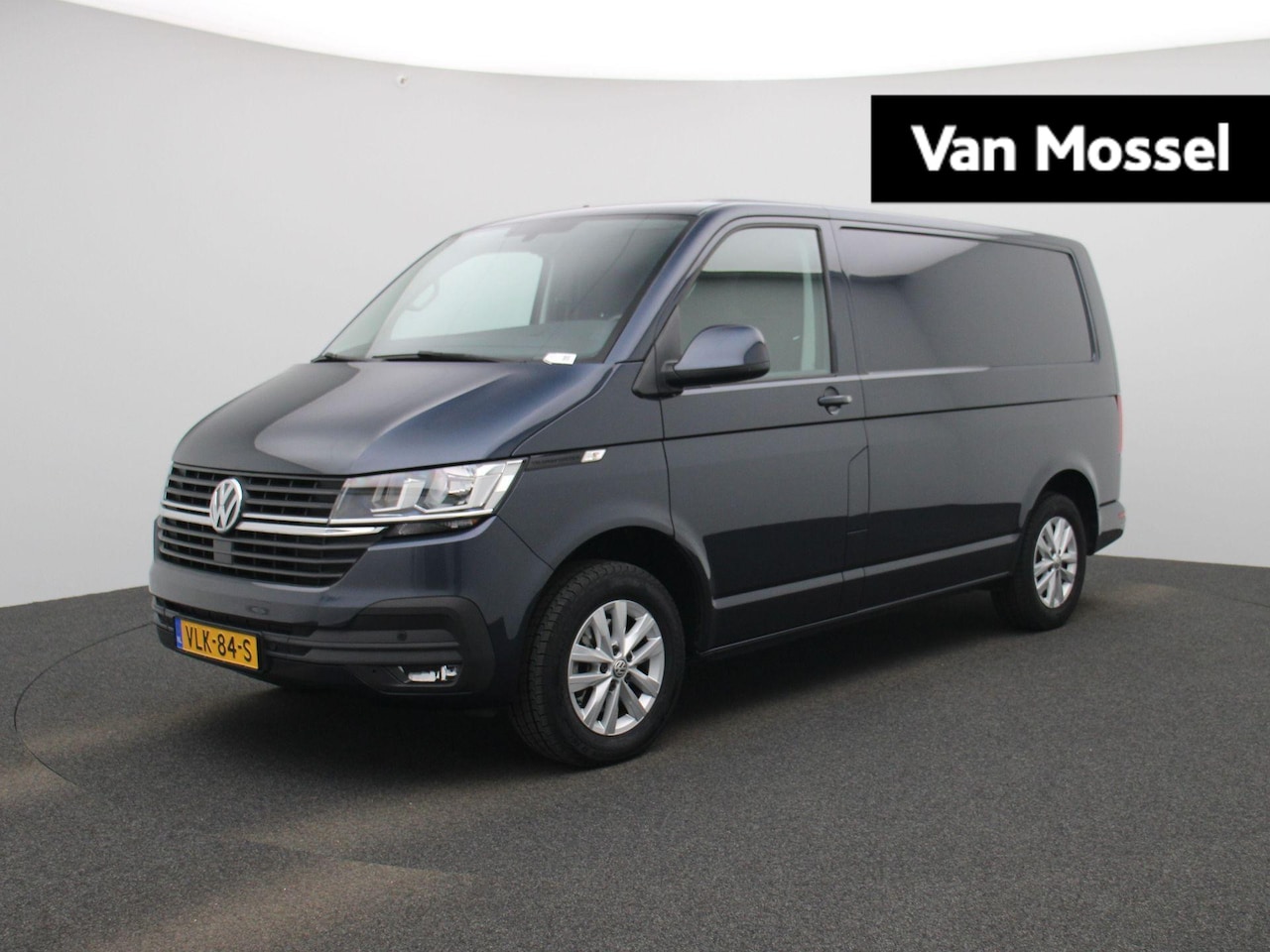 Volkswagen Transporter - 2.0 TDI L1H1 Highline | Automaat | Multifunctioneel stuur | Parkeerhulp voor + achter | Na - AutoWereld.nl
