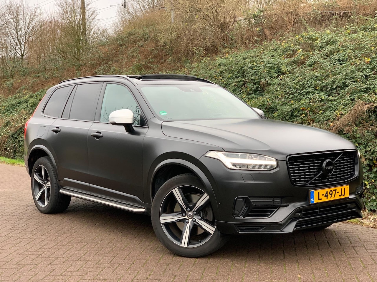 Volvo XC90 - 2.0 T8 Twin Engine AWD Inscription 7P R-DESIGN ! - AutoWereld.nl
