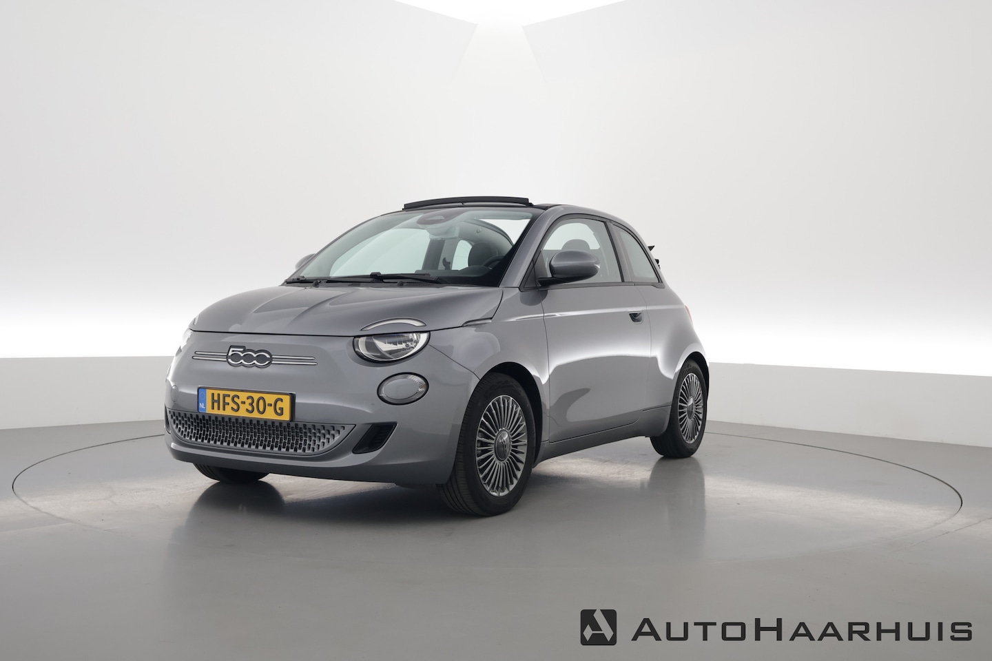 Fiat 500 C - Icon 42 kWh | Navi | Apple CarPlay | Keyless | Clima | PDC | - AutoWereld.nl