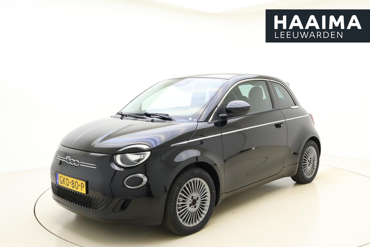 Fiat 500 - Urban 42 kWh | Apple Carplay/Android auto | Lichtmetalen velgen | LED koplampen | Cruise c - AutoWereld.nl