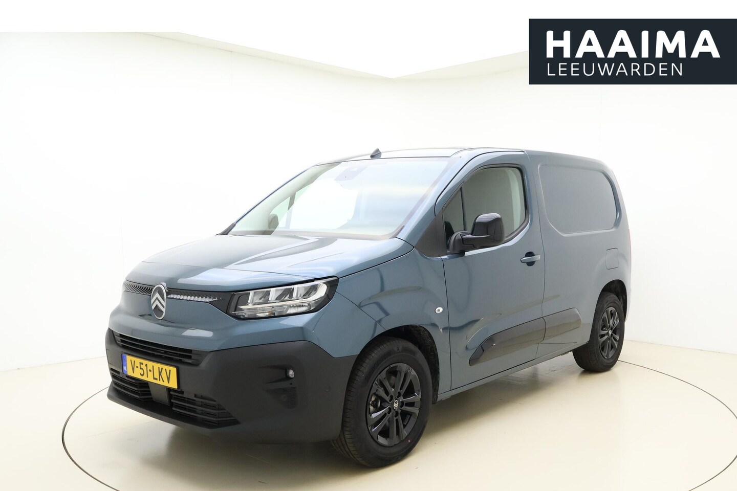 Citroën ë-Berlingo - 136 L1 50 kWh 100% Elektrisch | Climate Control | Camera | 3-zits | Licht metalen velgen | - AutoWereld.nl