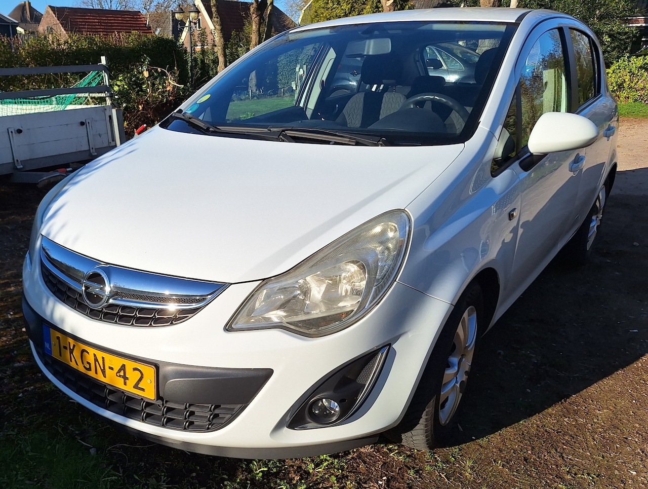 Opel Corsa - 1.3 CDTi EcoFlex S/S Design Edition NIEUWE APK - AutoWereld.nl