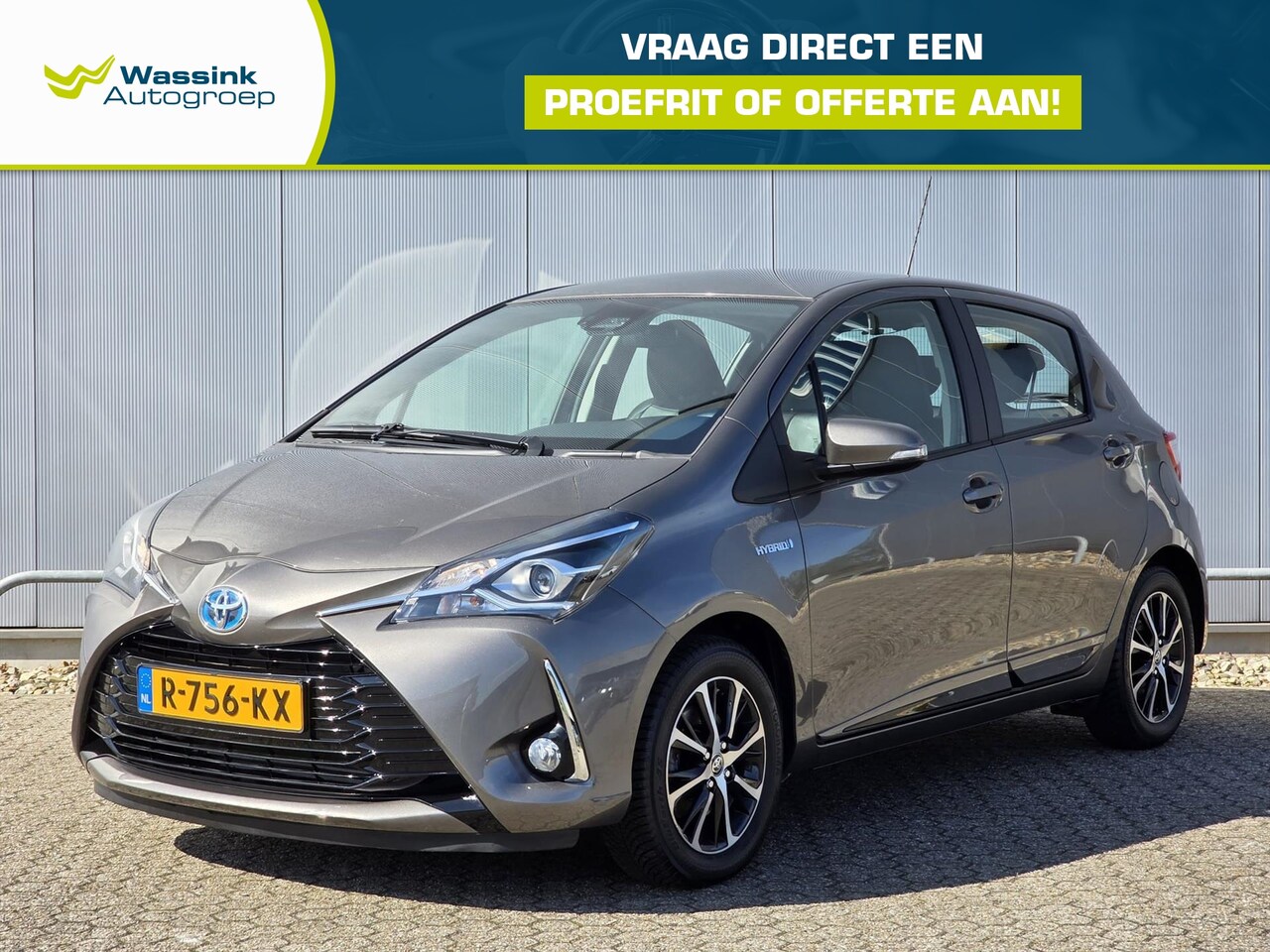 Toyota Yaris - 1.5 Hybrid 100pk Active Automaat | Navigatie | Lederen bekleding | Parkeercamera - AutoWereld.nl