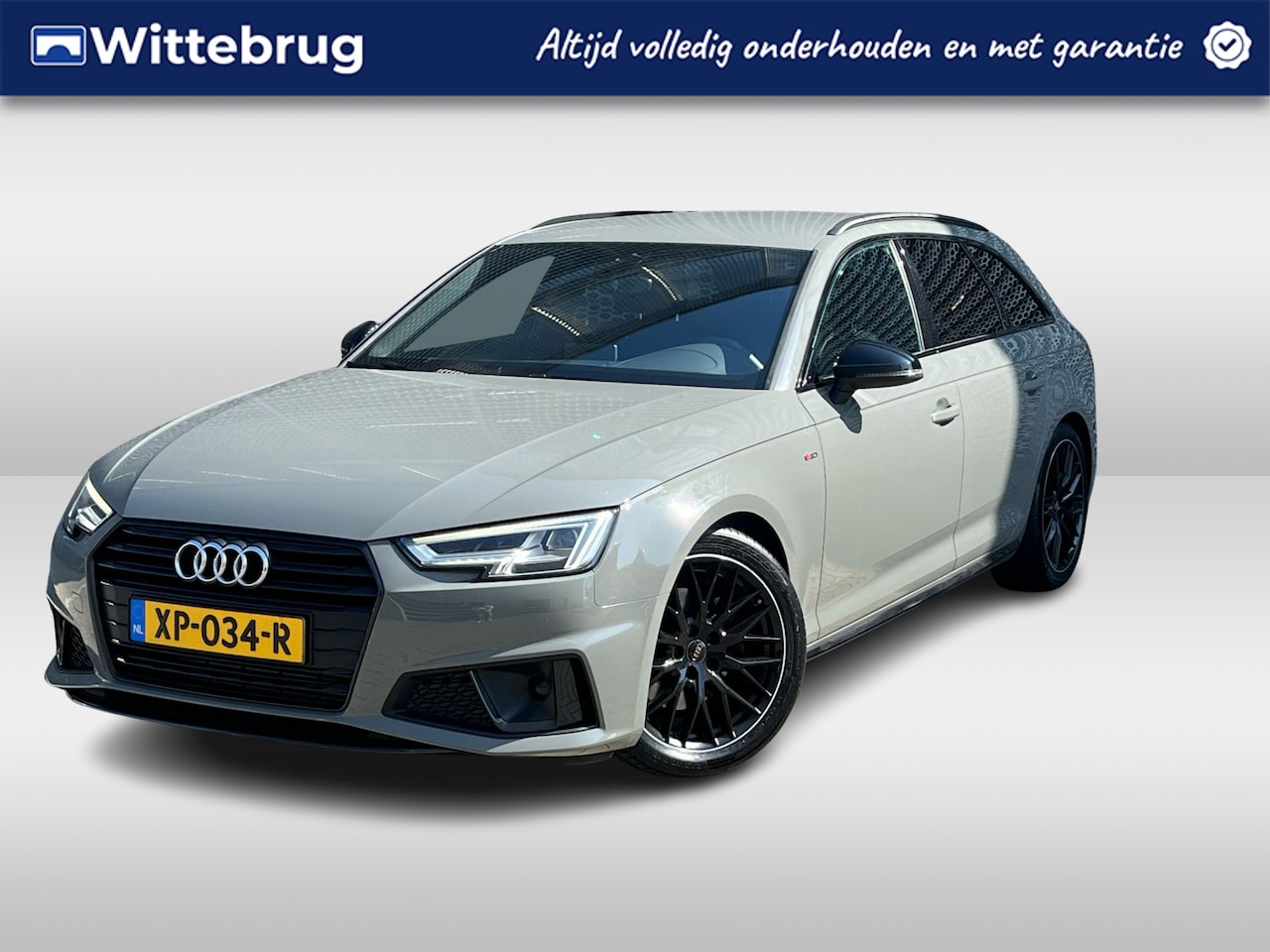 Audi A4 Avant - 35 TFSI Sport S line black edition / Leer / Navigatie / 3x S-line / Parkeersensoren achter - AutoWereld.nl