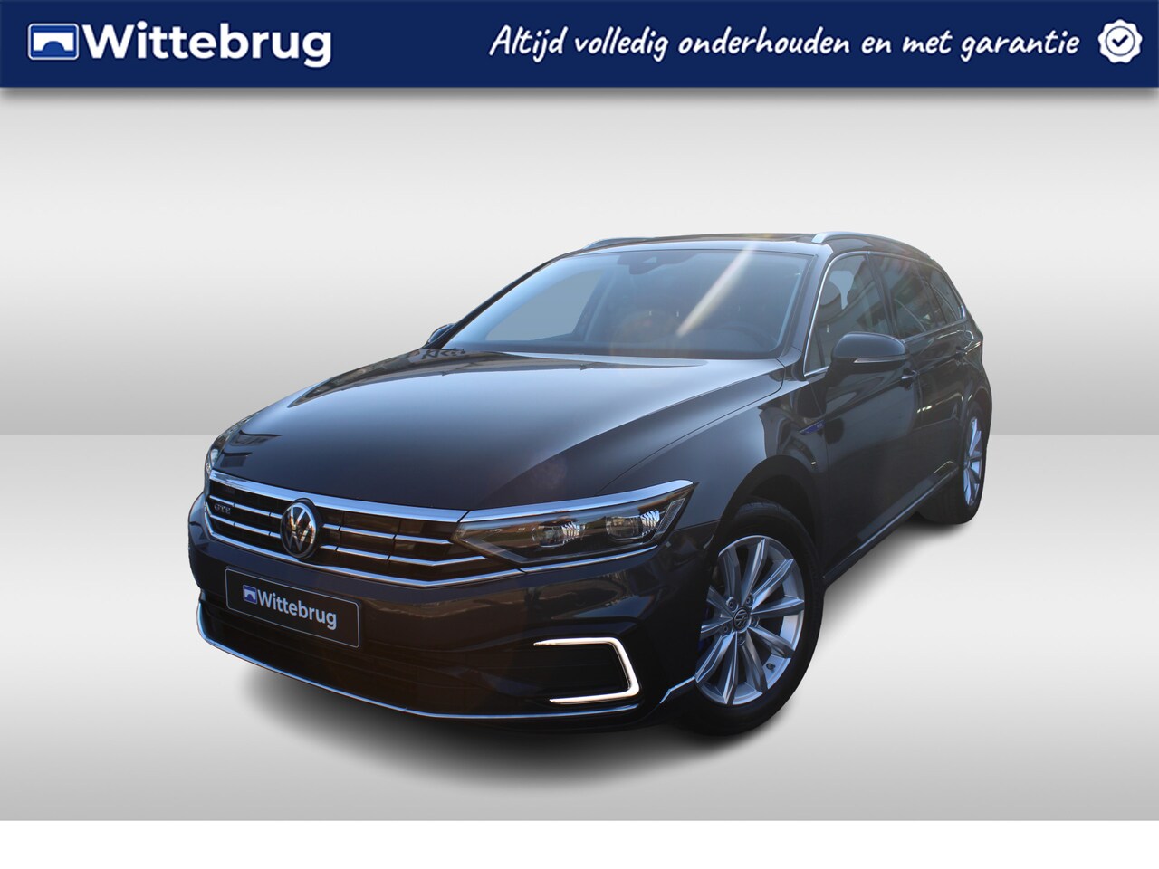 Volkswagen Passat Variant - 1.4 TSI PHEV 218pk GTE Business DSG Automaat / Panorama dak / Navi / APP Connect / Area Vi - AutoWereld.nl
