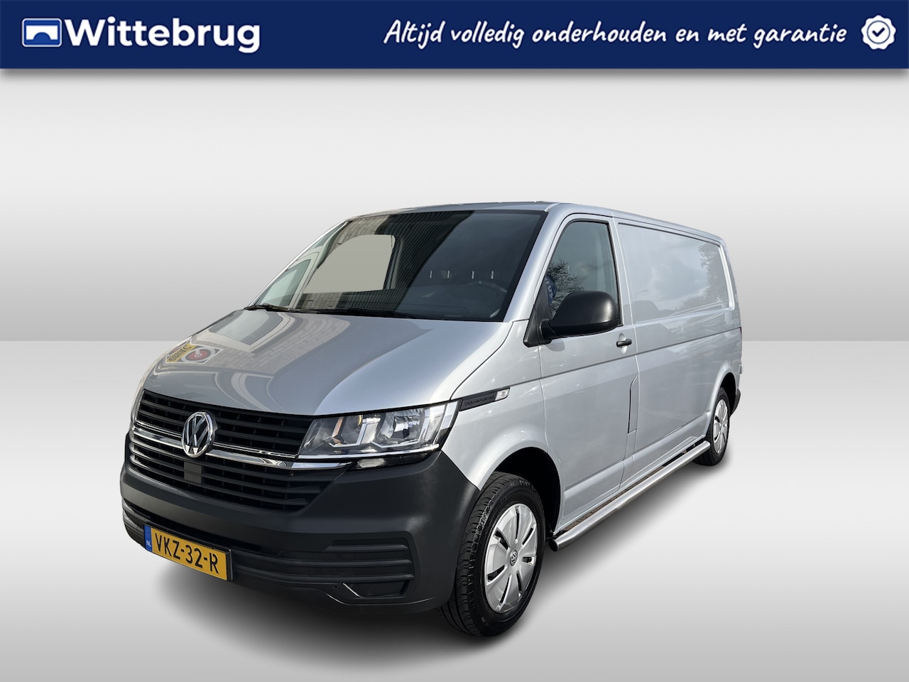 Volkswagen Transporter - 2.0 TDI L2H1 28 / TREKHAAK/ RADIO/ BLUETOOTH/ PARK. SENSOREN/ AIRCO/ 3 PERSOONS - AutoWereld.nl