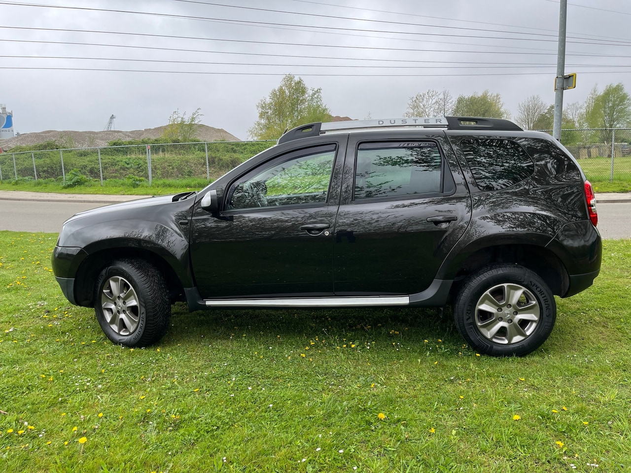 Dacia Duster - 1.2 TCe 4x2 Lauréate 1.2 TCe 4x2 Lauréate - AutoWereld.nl