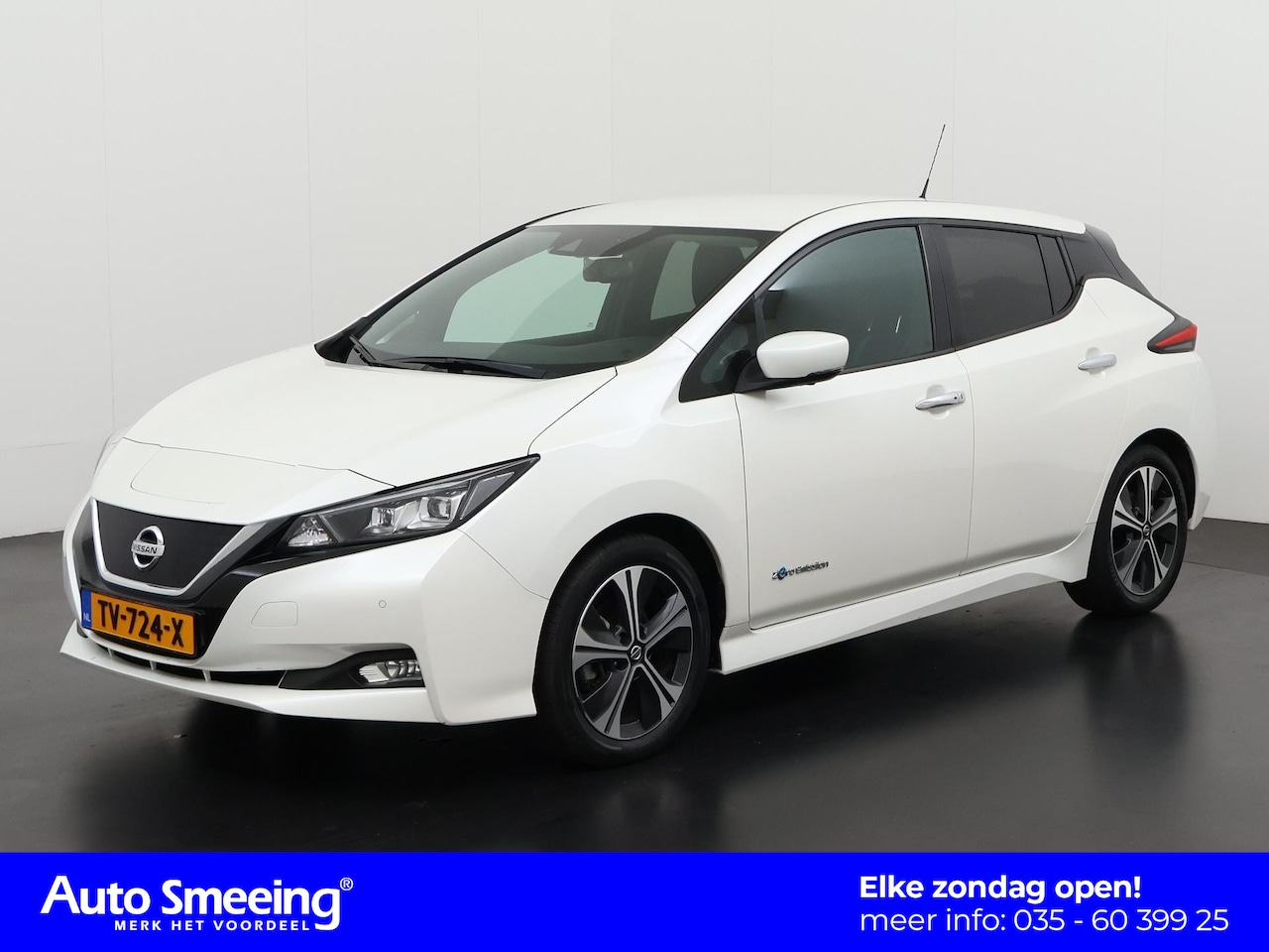 Nissan LEAF - Tekna 40 kWh | Leder/alcantara | Bose | 360 Camera | Blind Spot | Zondag Open! - AutoWereld.nl