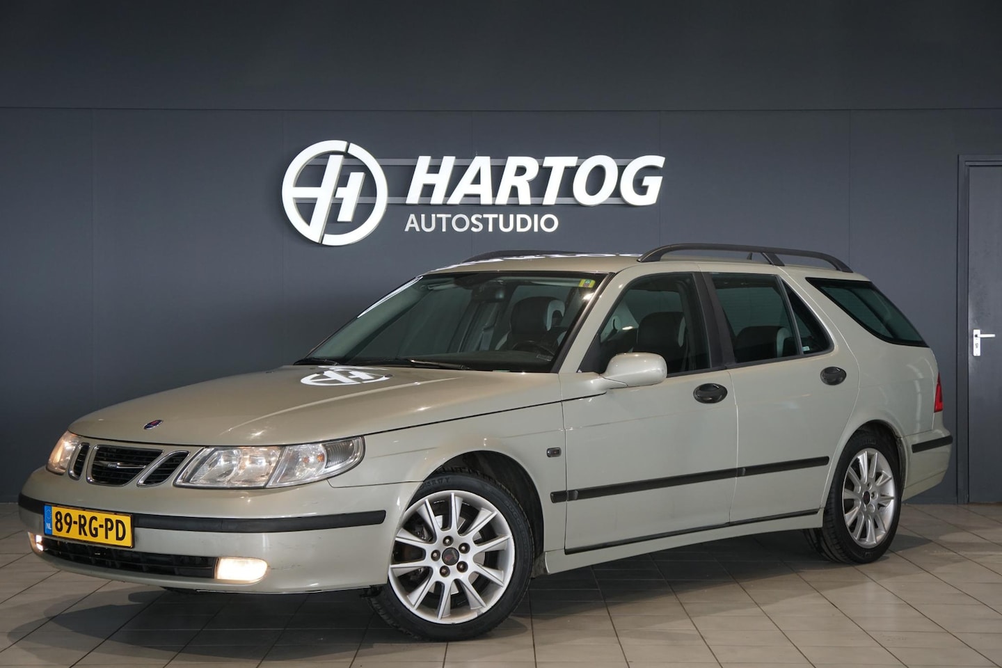 Saab 9-5 Estate - 2.0t Linear Business Pack + AUT. / LEDER / TREKHAAK - AutoWereld.nl