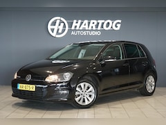 Volkswagen Golf - 1.0 TSI Comfortline + APPLE CARPLAY / DAB