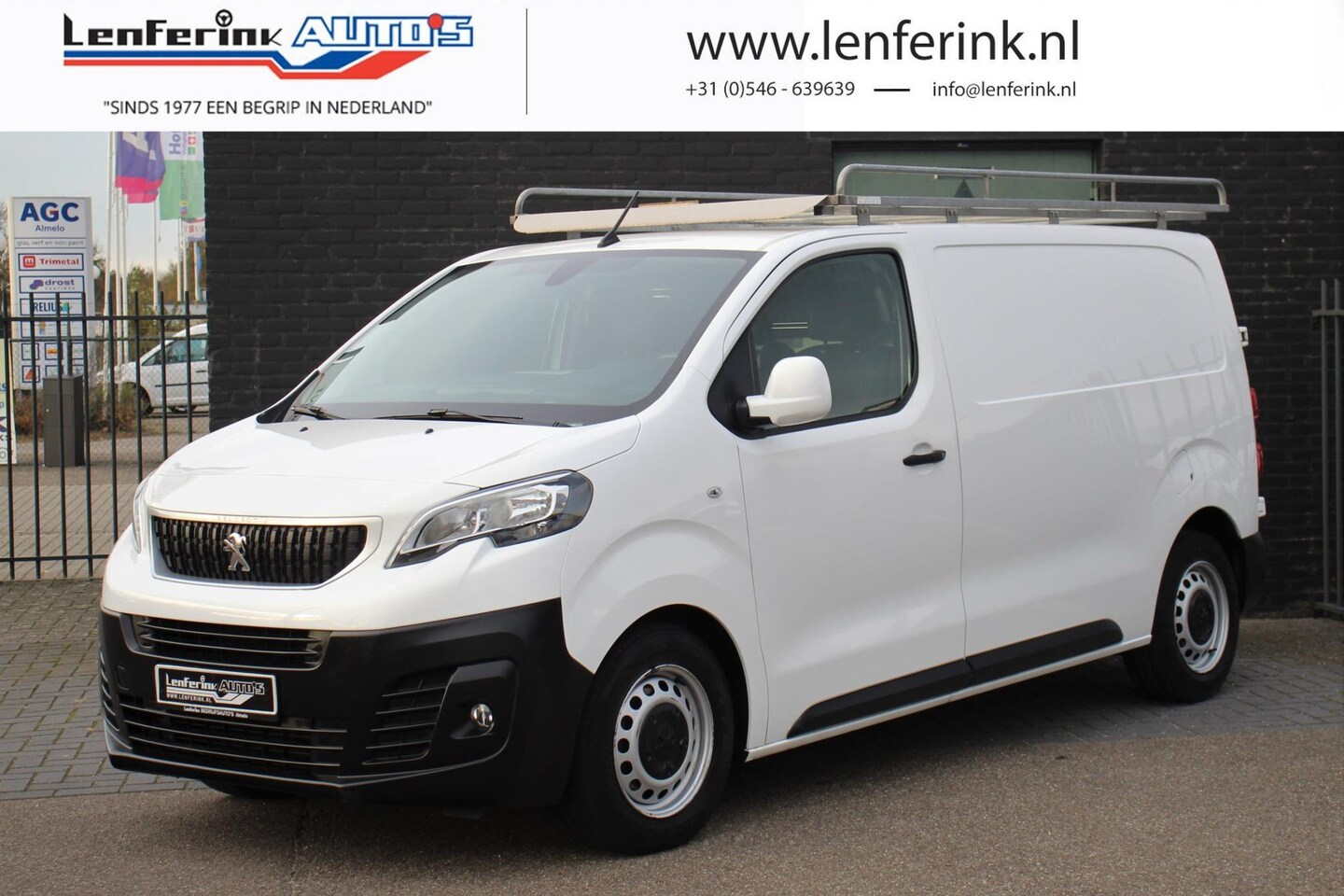 Peugeot Expert - 1.6 BlueHDI 115 pk Navi, Imperiaal, 3-Zits Peugeot Expert 1.6 BlueHDI 115 pk  Navi, Imperi - AutoWereld.nl