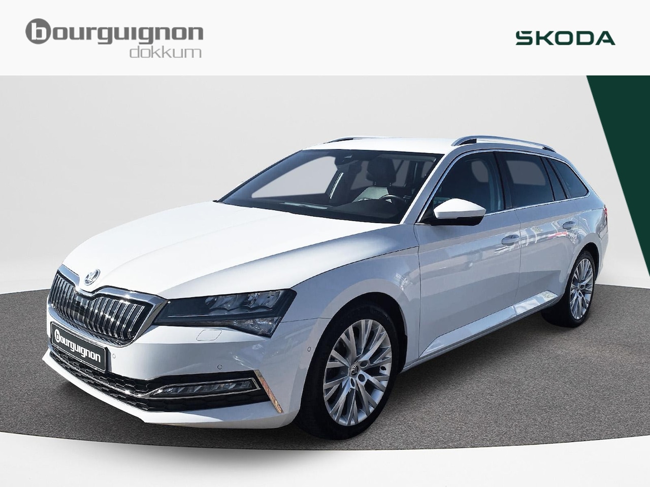 Skoda Superb Combi - 1.4 TSI iV DSG Style | PHEV | A. Camera | Leder | Elec. stoelen | - AutoWereld.nl