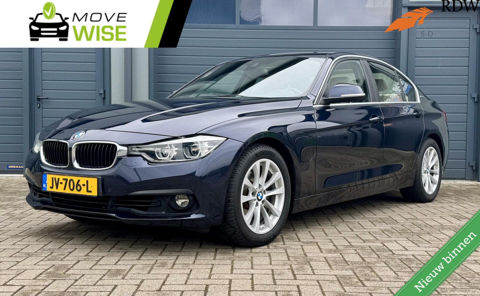 BMW 3-serie - 330e 252pk Centennial High Executive | Plug In Hybride | Lage KM NAP ! | Luchtvering | Com - AutoWereld.nl