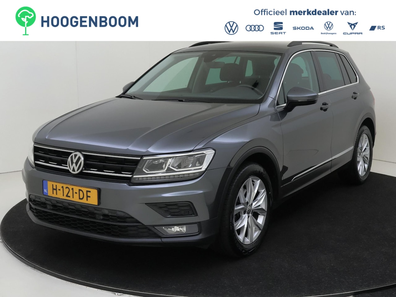 Volkswagen Tiguan - 1.5 TSI ACT Comfortline | Navigatie | CarPlay | Adaptieve cruise control | 3-Zone airco | - AutoWereld.nl