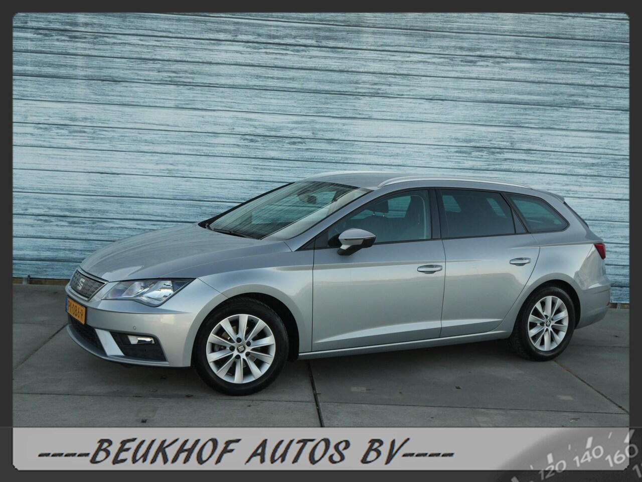 Seat Leon ST - 1.0 EcoTSI Style Business Carplay Trekhaak Navi - AutoWereld.nl