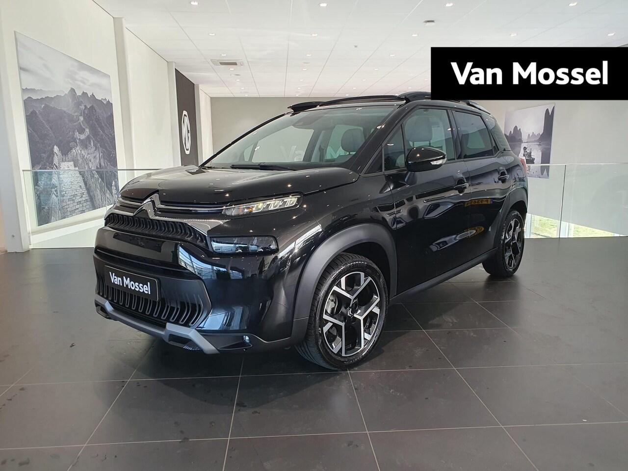 Citroën C3 Aircross - 1.2 PureTech Shine Pack | Camera | Navigatie | Keyless Entry & Start - AutoWereld.nl