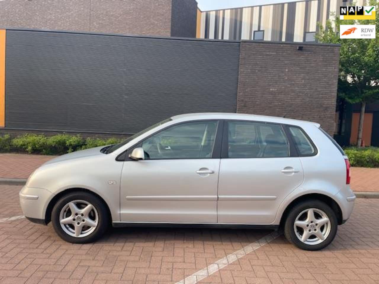 Volkswagen Polo - 1.4-16V Turijn 1.4-16V Turijn - AutoWereld.nl