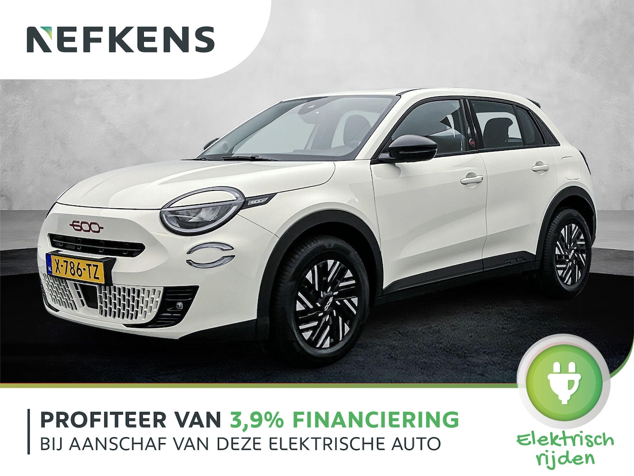 Fiat 600e - 54 kWh RED | Apple Carplay/Android Auto | Parkeersensoren | Keyless Start - AutoWereld.nl