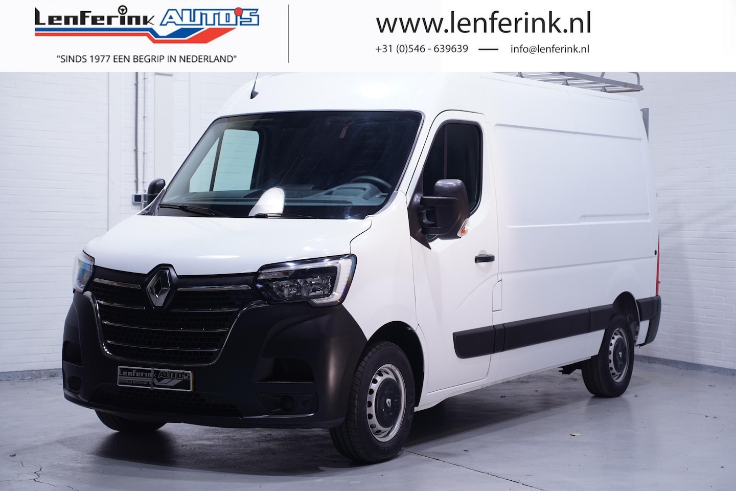 Renault Master - 2.3 dCi 135 pk L2H2 Navi, Trekhaak Imperiaal met trap, Cruise control, Apple Carplay, 3-Zi - AutoWereld.nl
