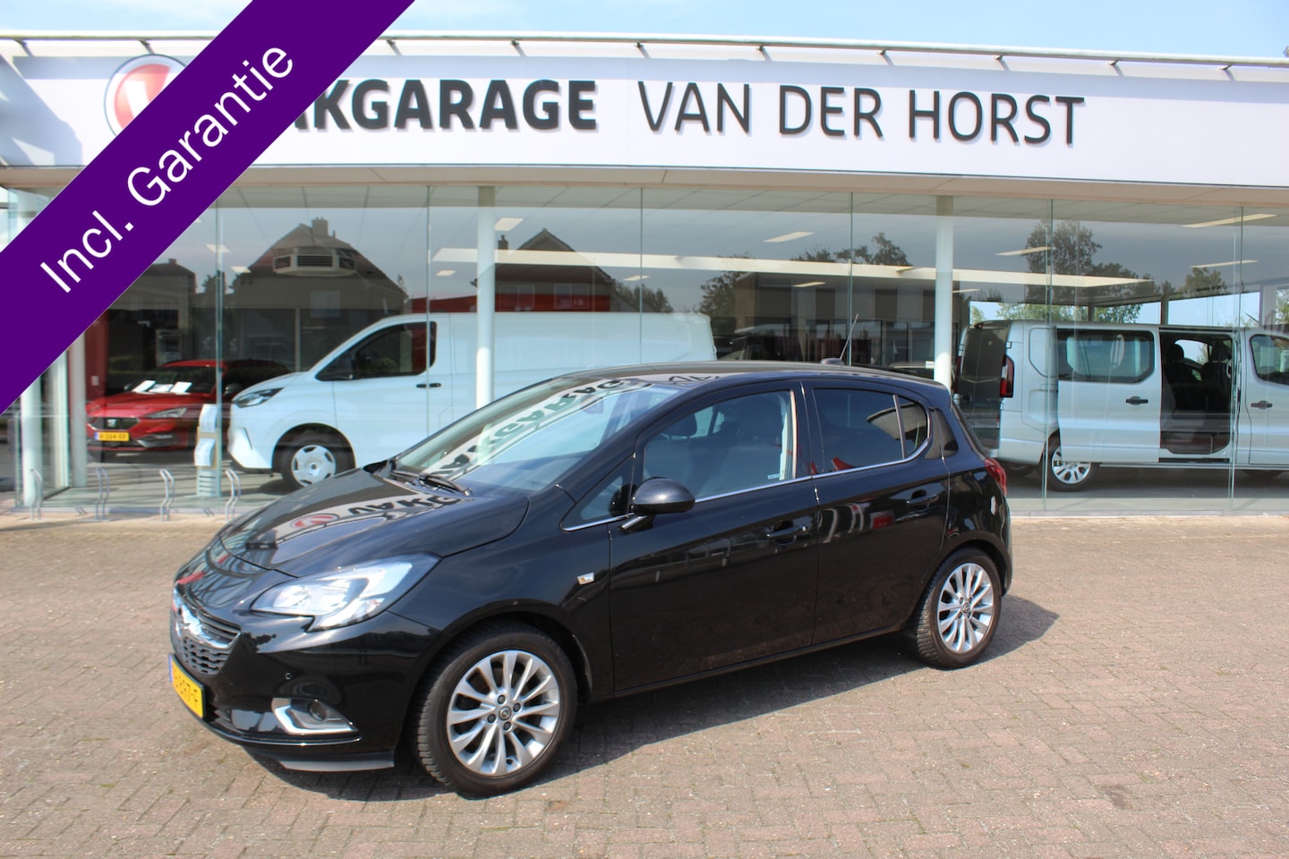 Opel Corsa - 1.0-90pk Turbo 'Online Edition'. Erg nette en goed onderhouden Opel Corsa 1.0-90pk Turbo 5 - AutoWereld.nl