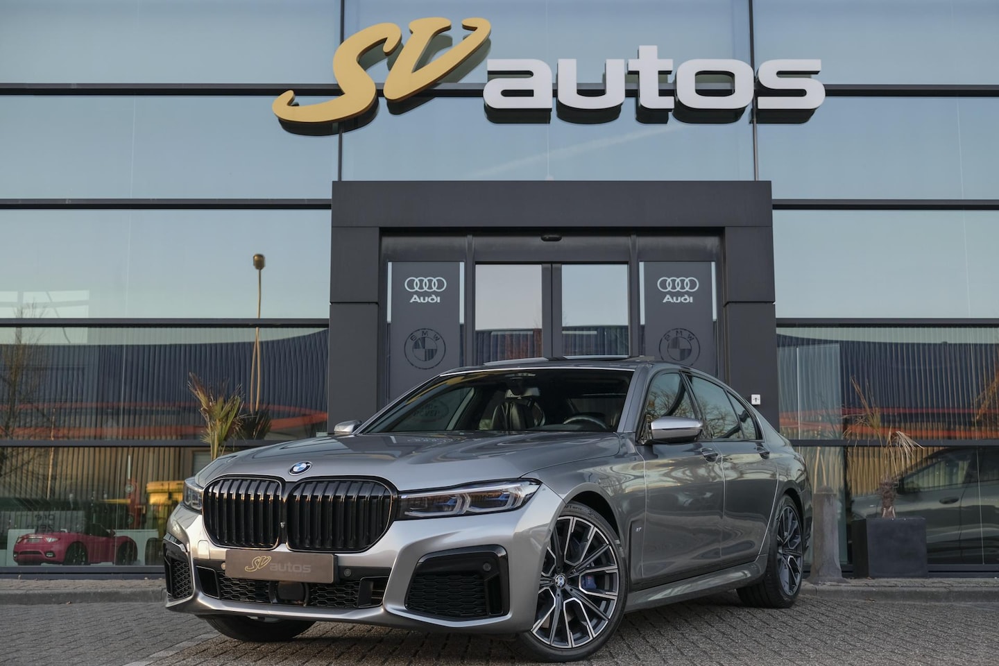 BMW 7-serie - 730d M-sport 265pk Schuifdak Bowers&Wilkins *BTW* 4-wielsturing Massage Stoelkoeling Comfo - AutoWereld.nl