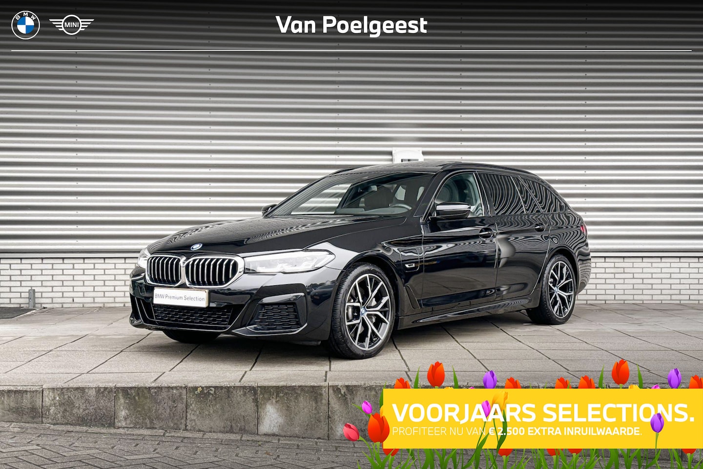 BMW 5-serie Touring - 530e M Sport / Trekhaak / Selections 2500 - AutoWereld.nl