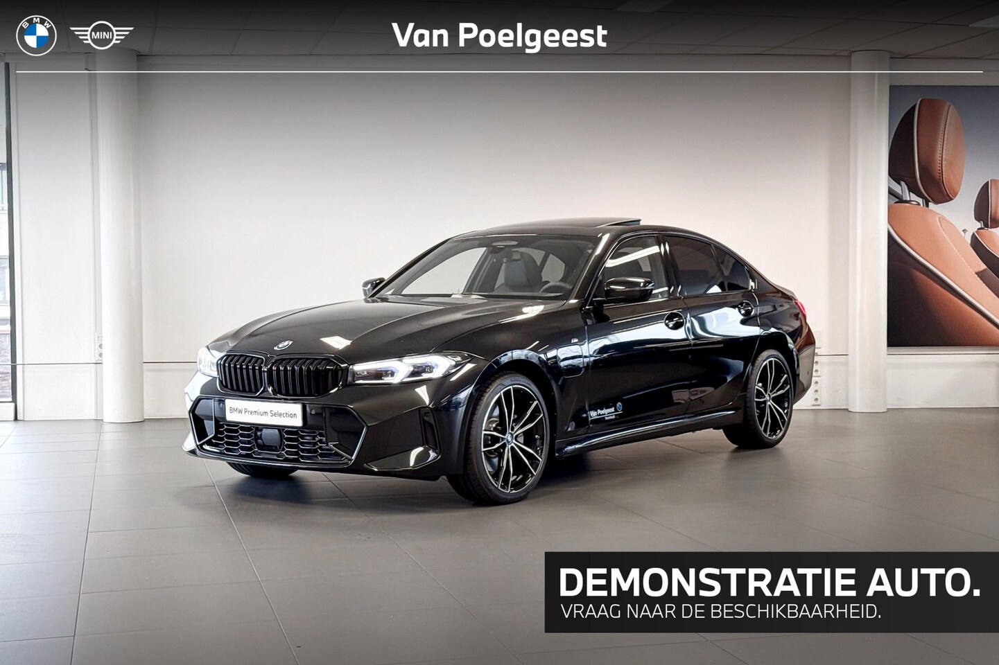 BMW 3-serie - Sedan 330e | M Sport | Stoelverwarming | Harman Kardon | Glazen Panoramadak | Driving Assi - AutoWereld.nl