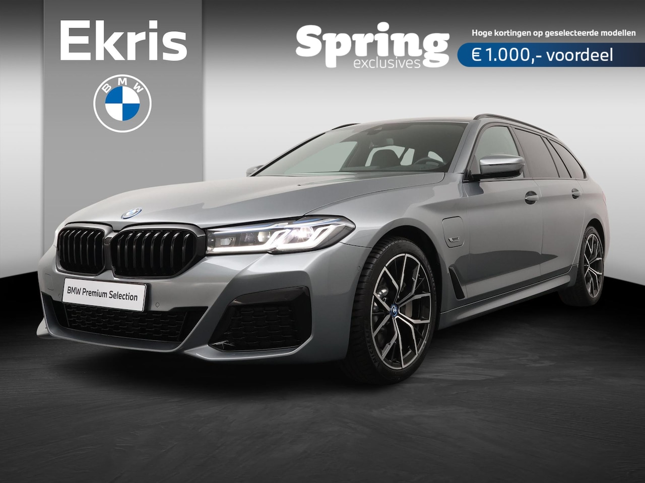 BMW 5-serie Touring - 530e xDrive | High Executive | M Sportpakket | Trekhaak | Panodak | Head-Up | Laserlights - AutoWereld.nl