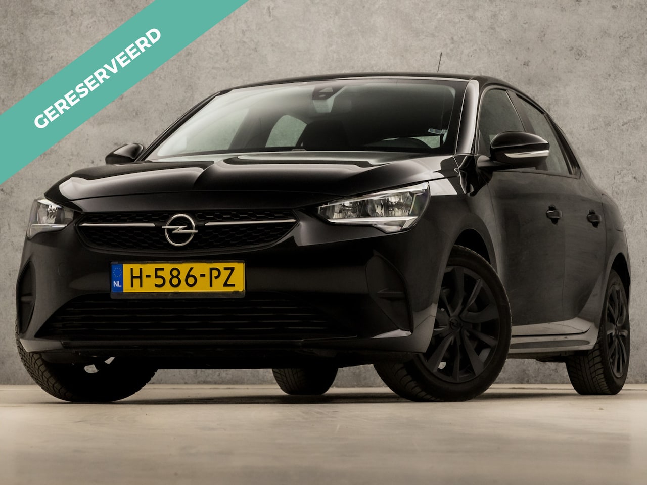 Opel Corsa - 1.2 Black Edition Sport (APPLE CARPLAY, CRUISE, LANE ASSIST, SPORTSTOELEN, TREKHAAK, NIEUW - AutoWereld.nl