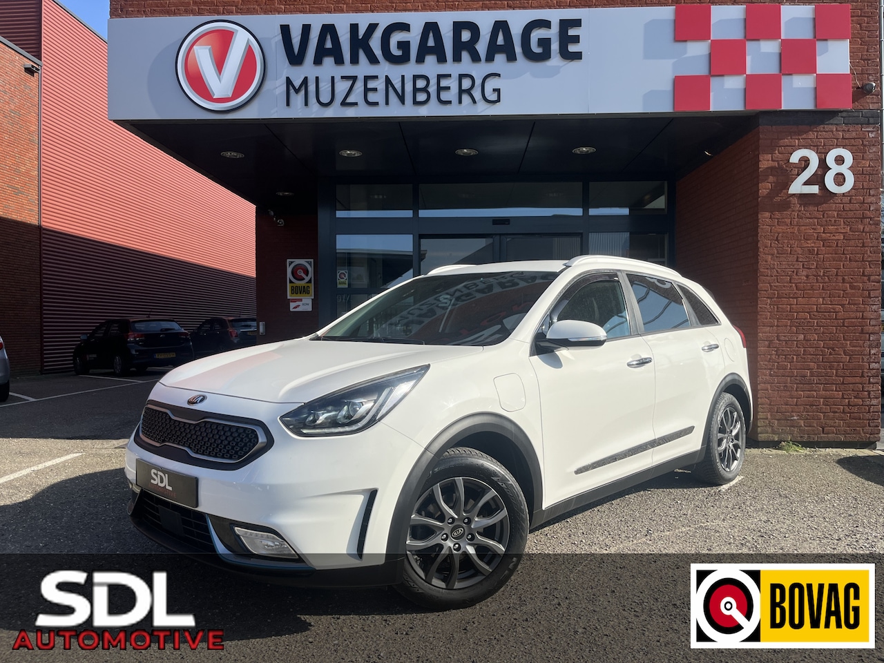 Kia Niro - 1.6 GDi PHEV DynamicPlusLine // FULL LED // ADAPT. CRUISE // NAVI+CARPLAY // HALF LEDER // - AutoWereld.nl
