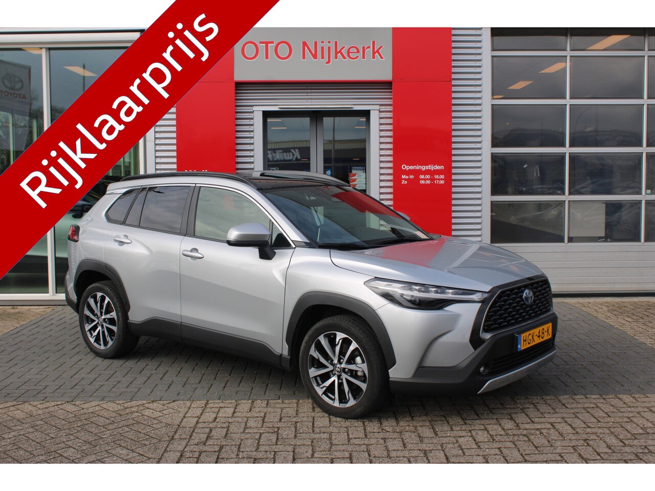 Toyota Corolla Cross - Hybrid 140 Style met Premium Pack en Panoramadak - AutoWereld.nl