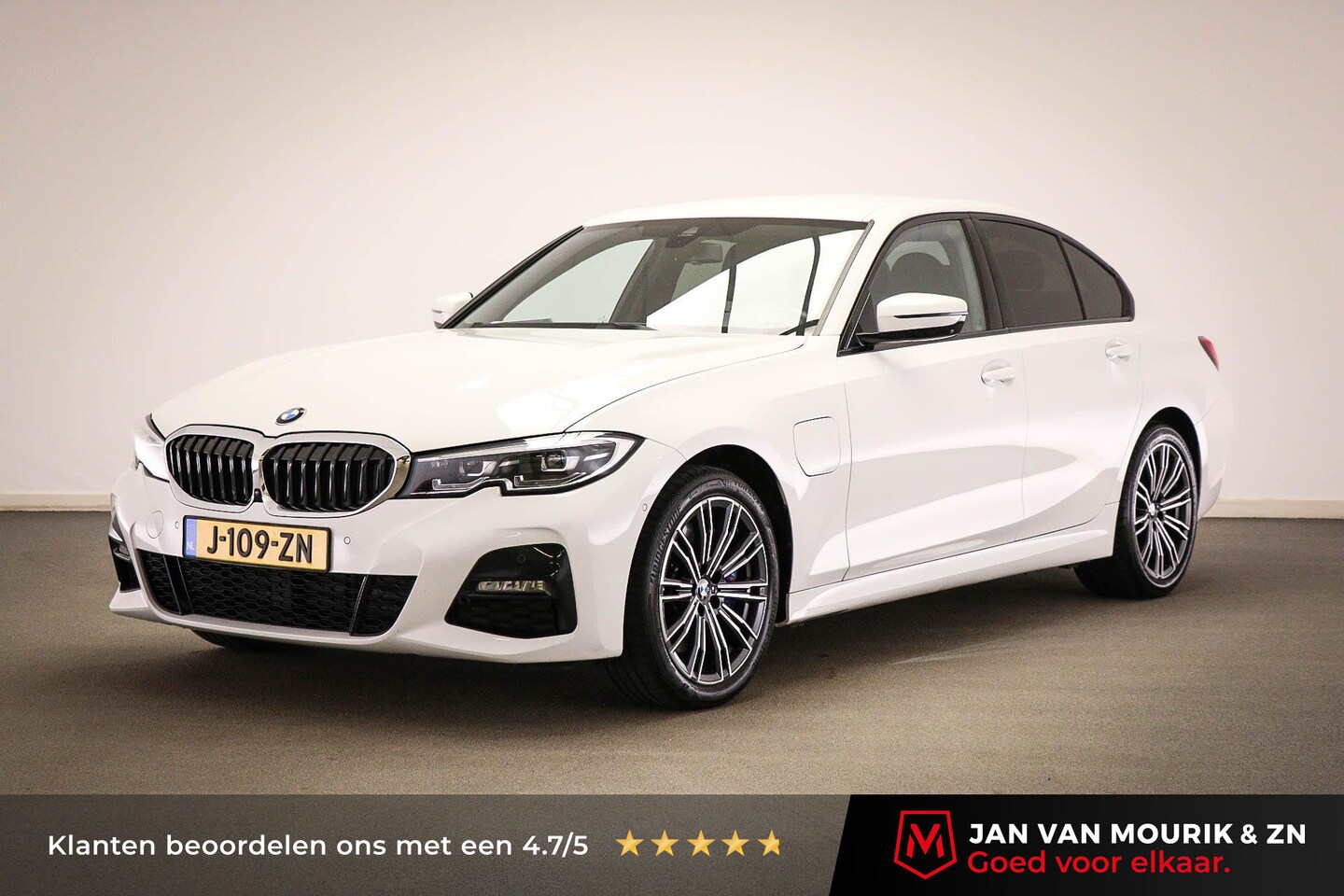BMW 3-serie - 330e M-Sport eDrive Edition | PARKING- PACK | DAB | 360 CAMERA - AutoWereld.nl