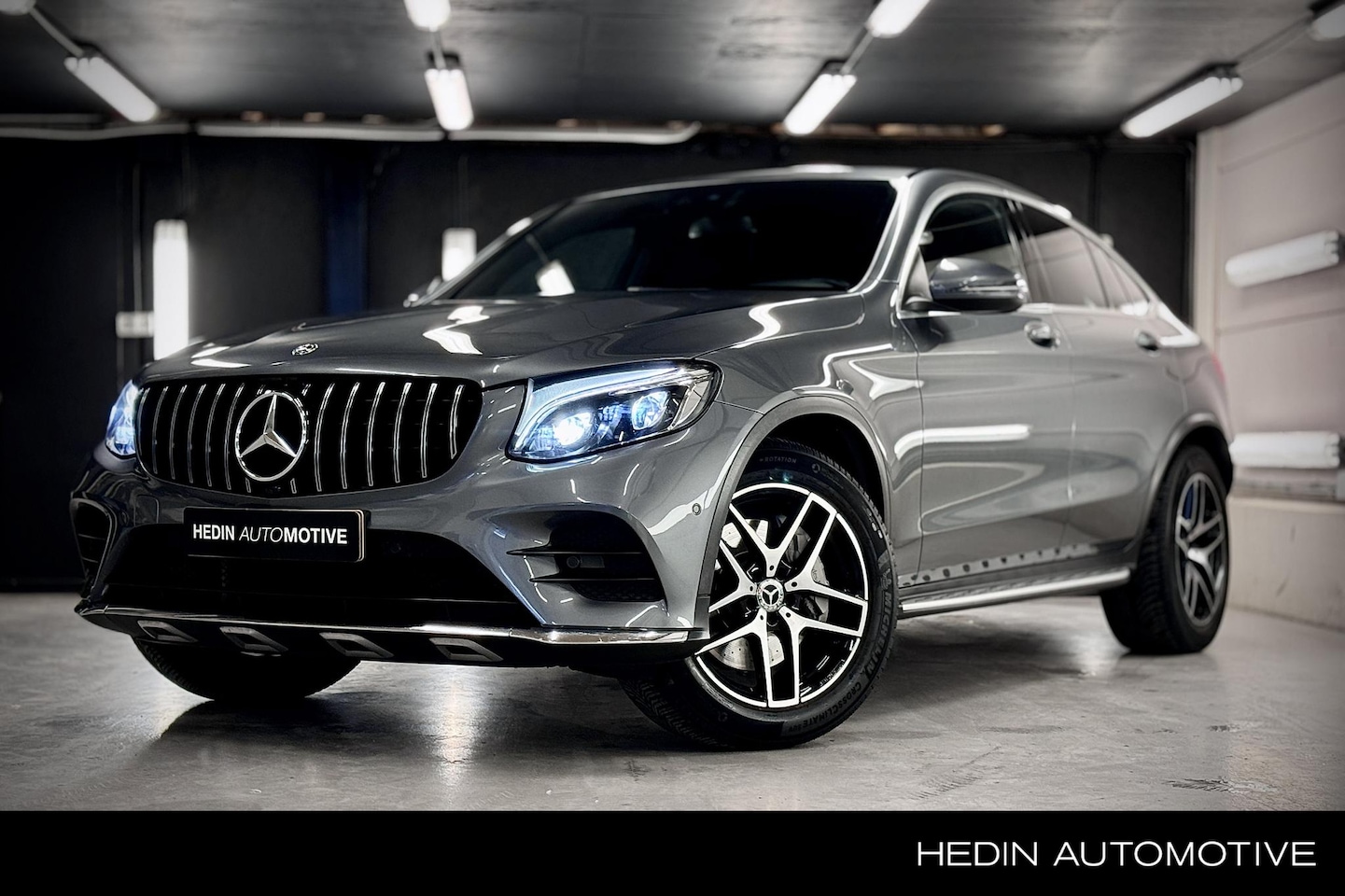 Mercedes-Benz GLC-klasse Coupé - GLC 250 4MATIC Business Solution AMG | Schuifdak | Burmester Audio | Sfeerverlichting | St - AutoWereld.nl