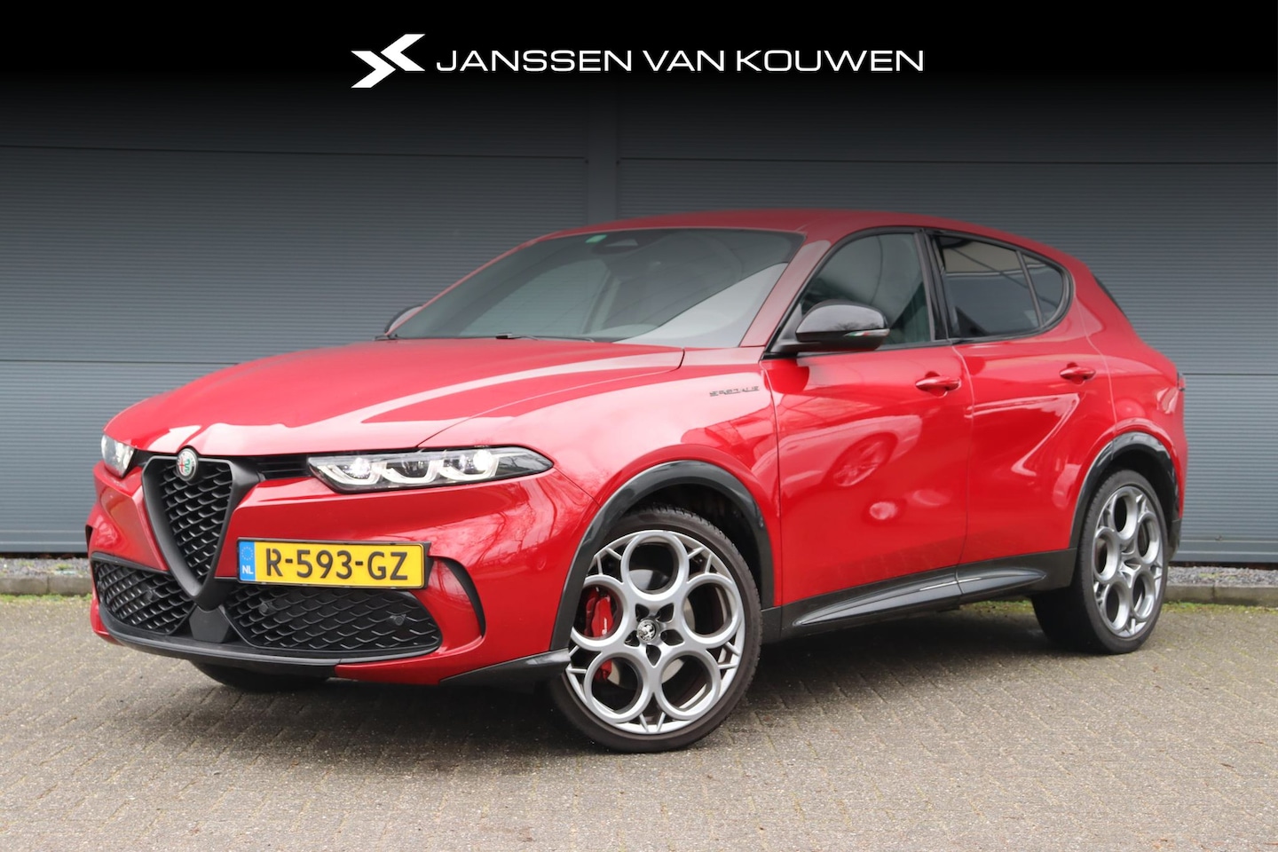 Alfa Romeo Tonale - 1.5T Hybrid Edizione Speciale / Leder / Stuur- Stoelverwarming / Stoelventilatie / Harman - AutoWereld.nl