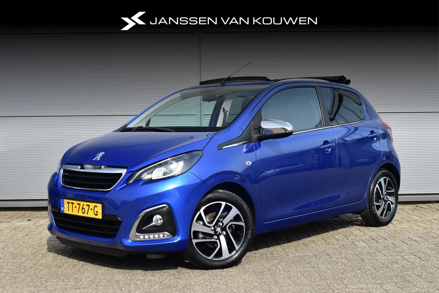 Peugeot 108 - 1.0 e-VTi Allure TOP! Climate Controle LM Velgen Lederen Bekleding Stoelverwarming Achteru - AutoWereld.nl