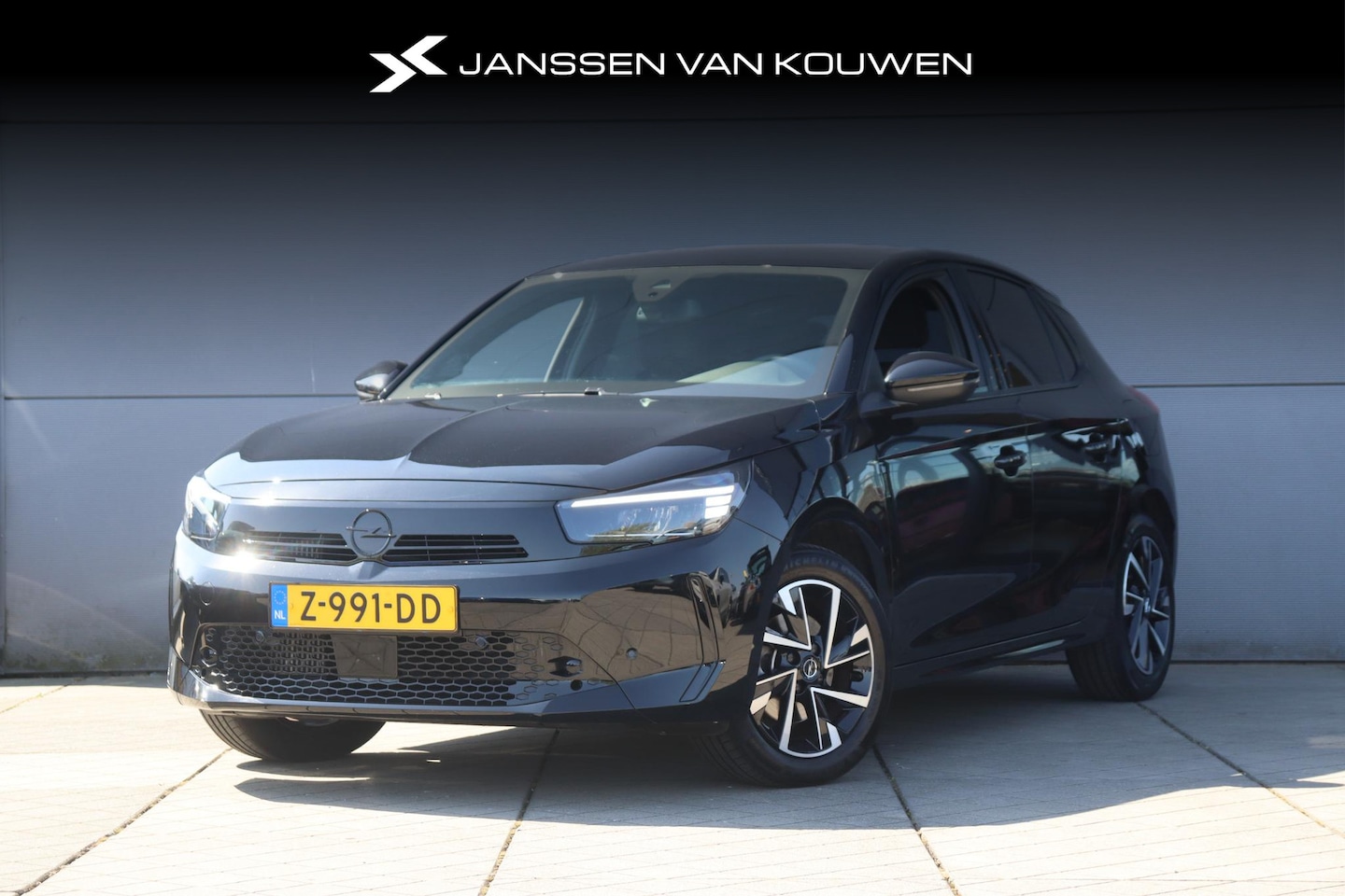Opel Corsa - 1.2 Turbo GS Automaat / Navi / Camera / Clima - AutoWereld.nl
