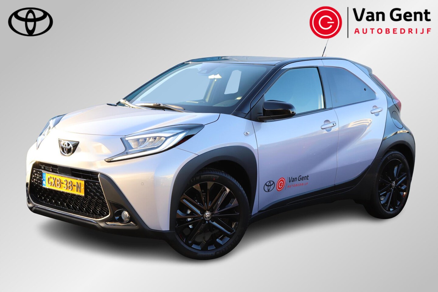 Toyota Aygo X - 1.0 VVT-i S-CVT JBL 1.0 VVT-i S-CVT JBL - AutoWereld.nl
