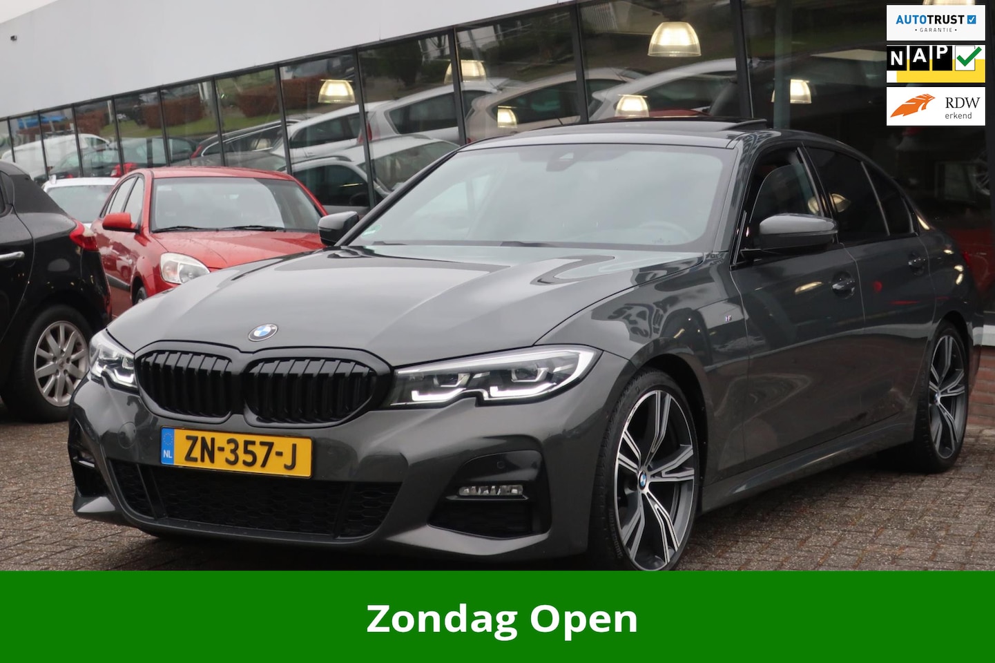 BMW 3-serie - 320i High Executive Edition M-Sport LED_PANO_HK AUDIO_HUDUP_NAP. - AutoWereld.nl