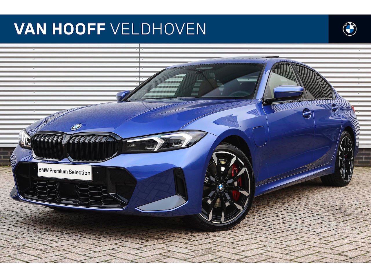 BMW 3-serie - 330e High Executive M Sport Automaat / Schuif-kanteldak / Sportstoelen / Adaptieve LED / M - AutoWereld.nl