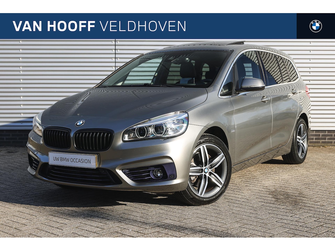 BMW 2-serie Gran Tourer - 218i High Executive Sport Line Automaat / Panoramadak / Sportstoelen / Head-Up / Park Assi - AutoWereld.nl