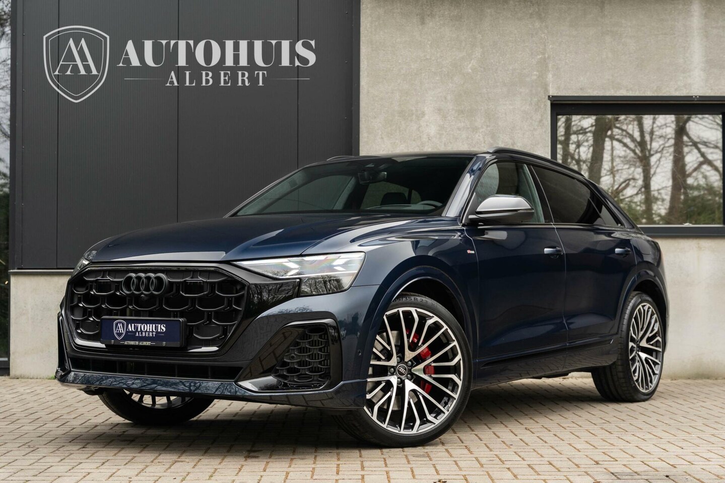 Audi Q8 - 60 TFSI e Quattro Competition Massage 360c 23' B&O - AutoWereld.nl