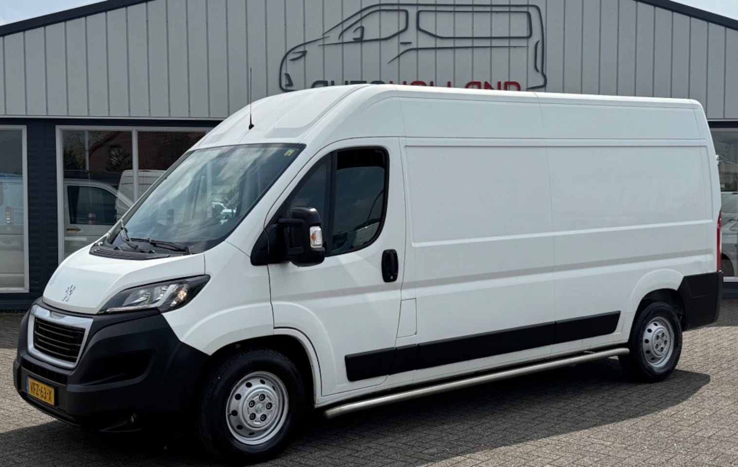 Peugeot Boxer - 2.2 HDI 103KW 140PK L3H2 EURO 6 NIEUWE MOTOR/ AIRCO/ CRUISE CONT - AutoWereld.nl
