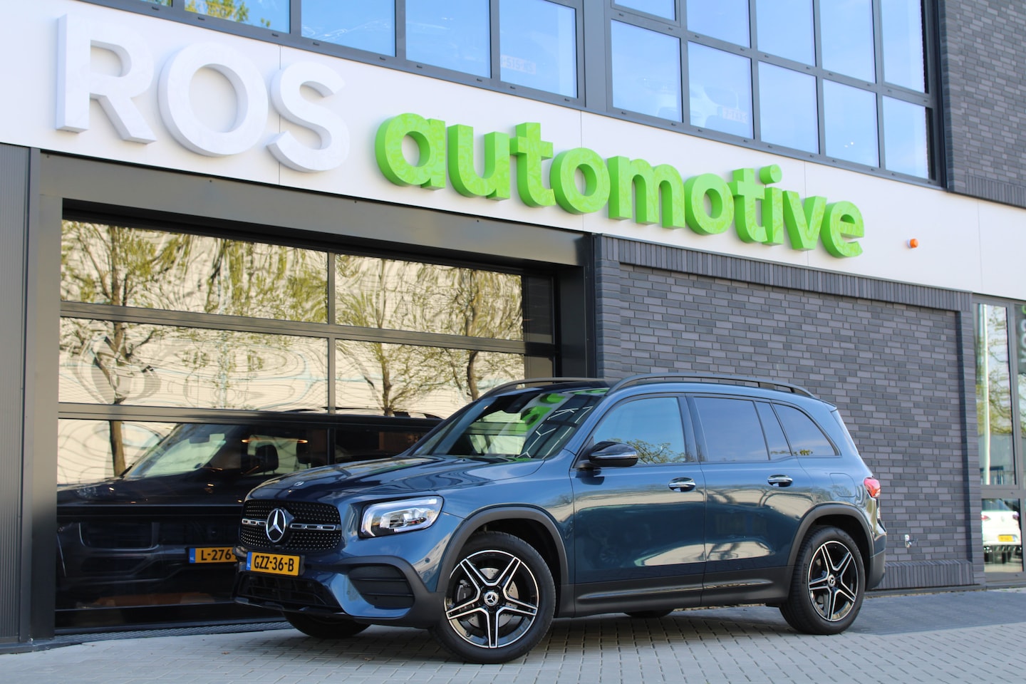 Mercedes-Benz GLB - 180 AMG Line | BTW | CAMERA | CRUISE | SFEER | - AutoWereld.nl