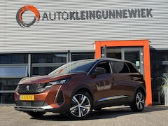 Peugeot 5008 - 1.2 PureTech Allure / NL Auto / 7 Pers / Android Auto / Navi / Cruise Control / Stoelverwa