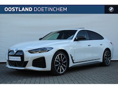 BMW i4 - M50 High Executive / Schuif-kanteldak / Trekhaak / Laserlight / M Sportstoelen / M Adaptie