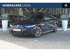 BMW i4 - M50 High Executive / Schuif-kanteldak / Trekhaak / Laserlight / M sportstoelen / M Adaptie