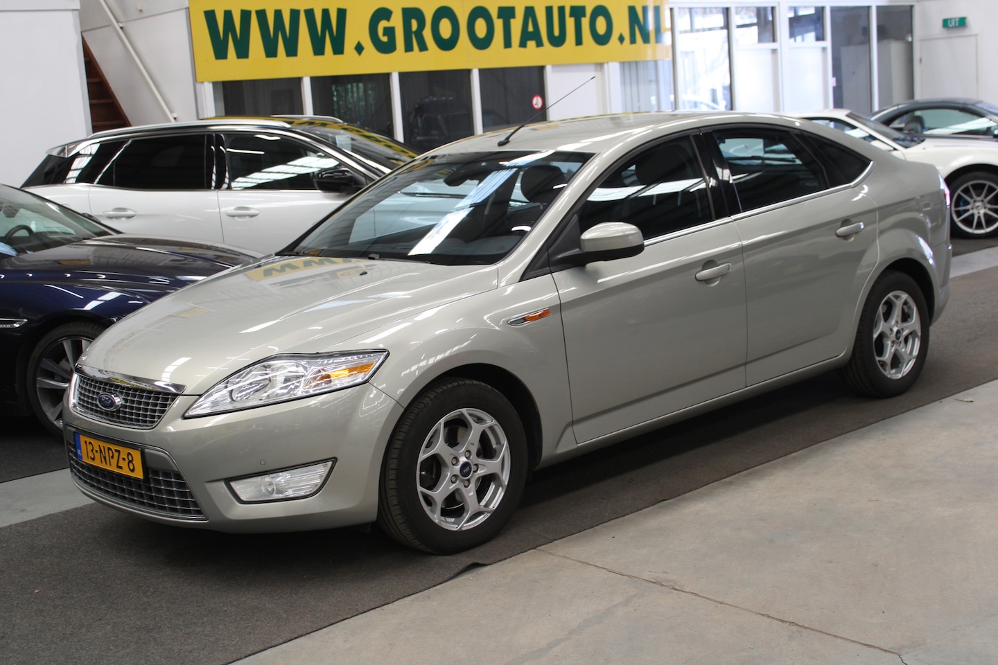Ford Mondeo - 2.0 SCTi Limited Automaat Airco, Navi, Parkeersenoren - AutoWereld.nl