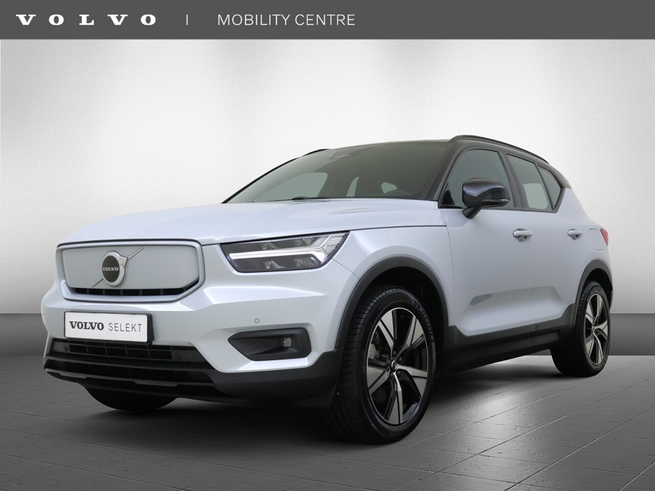 Volvo XC40 - Recharge P8 AWD R-Design | Trekhaak | Alcantara bekleding | - AutoWereld.nl