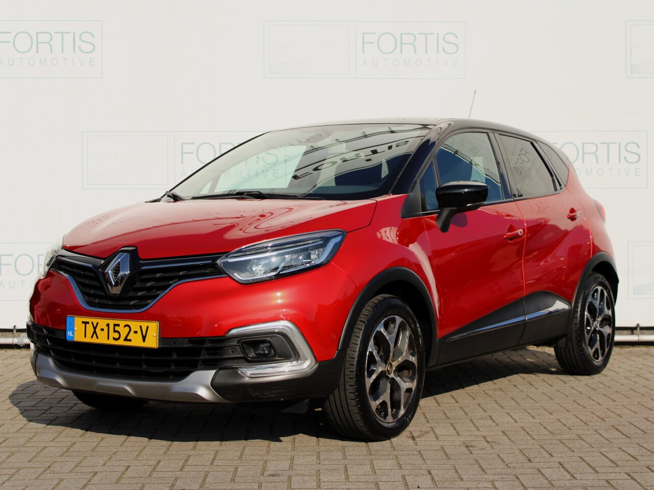 Renault Captur - 0.9 TCe Intens NL AUTO | LAGE KM | GOED ONDERHOUDEN | CAMERA | DODE HOEK - AutoWereld.nl